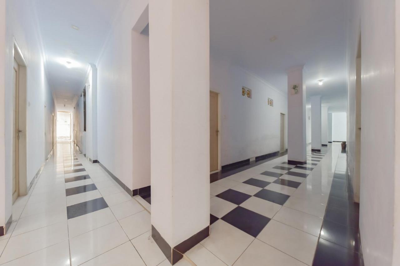 Reddoorz Syariah Near Ramayana Mall Таракан Екстер'єр фото